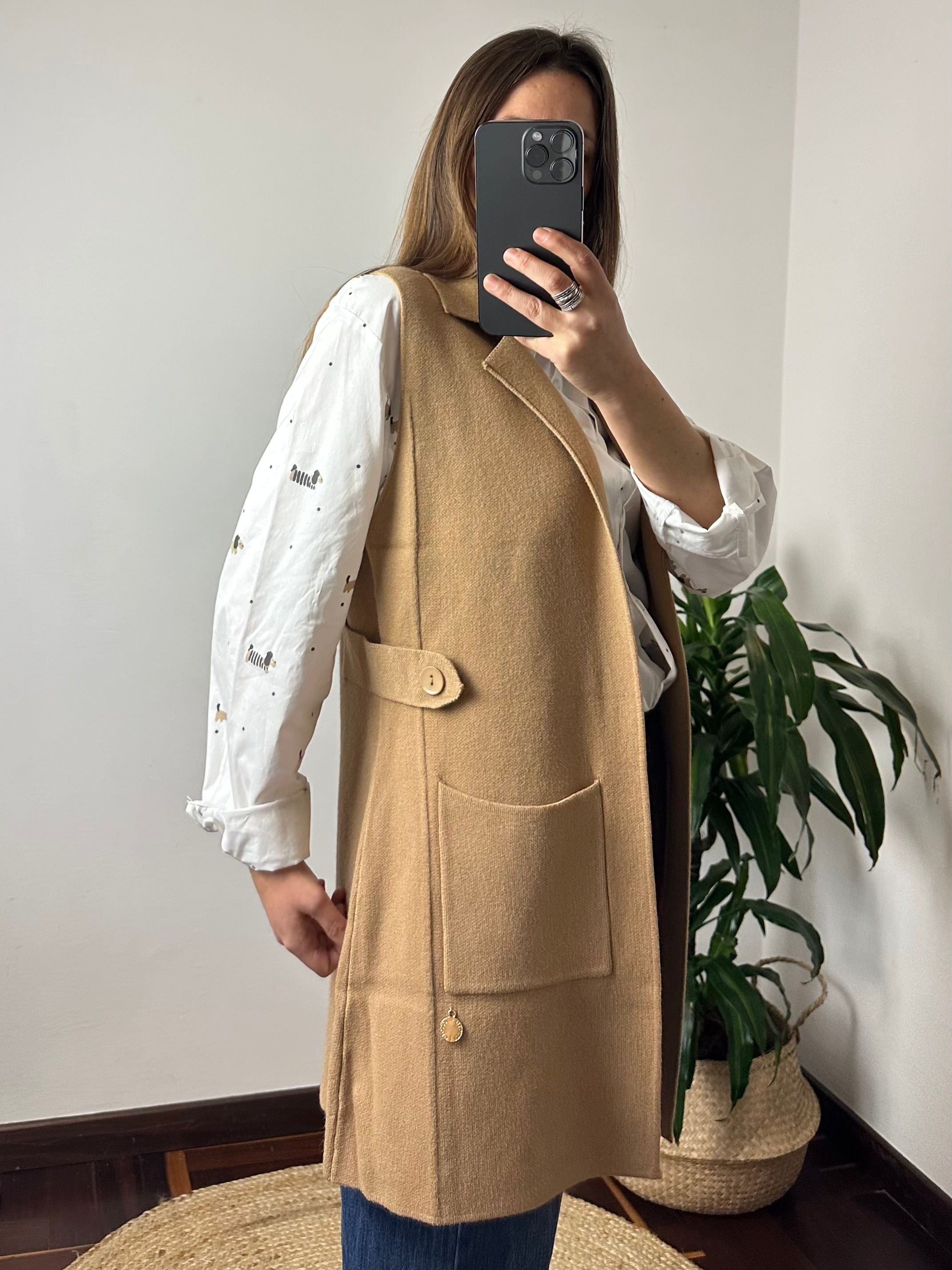GILET in MAGLIA CON TASCHE CAMMELLO