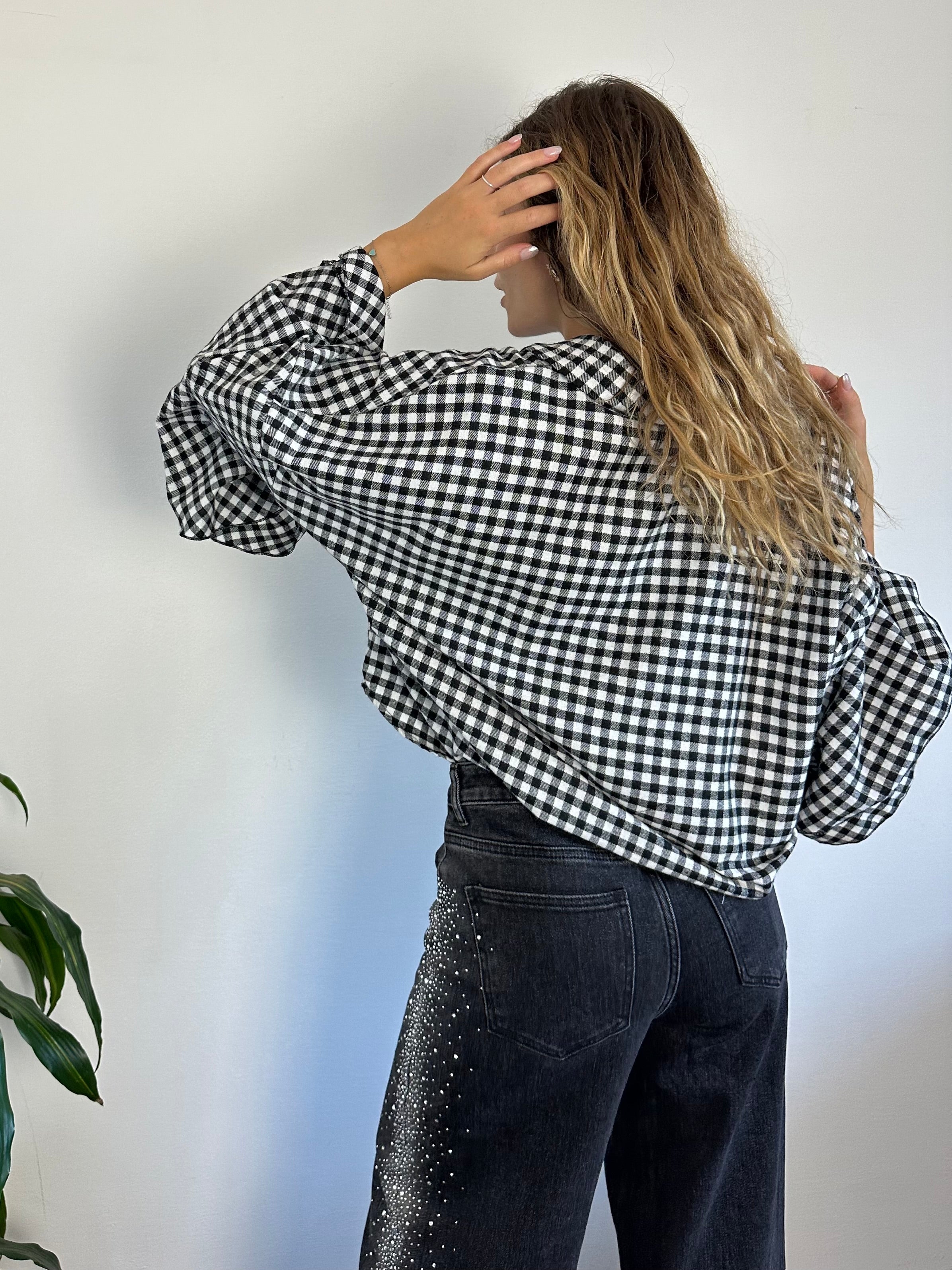 CAMICIA A QUADRI MANICHE A BALZE