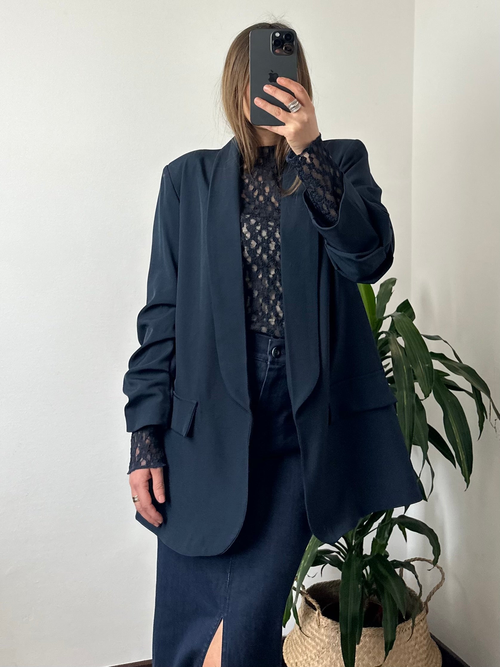 MAGLIA ELASTICIZZATA PIZZO BLU NOTTE