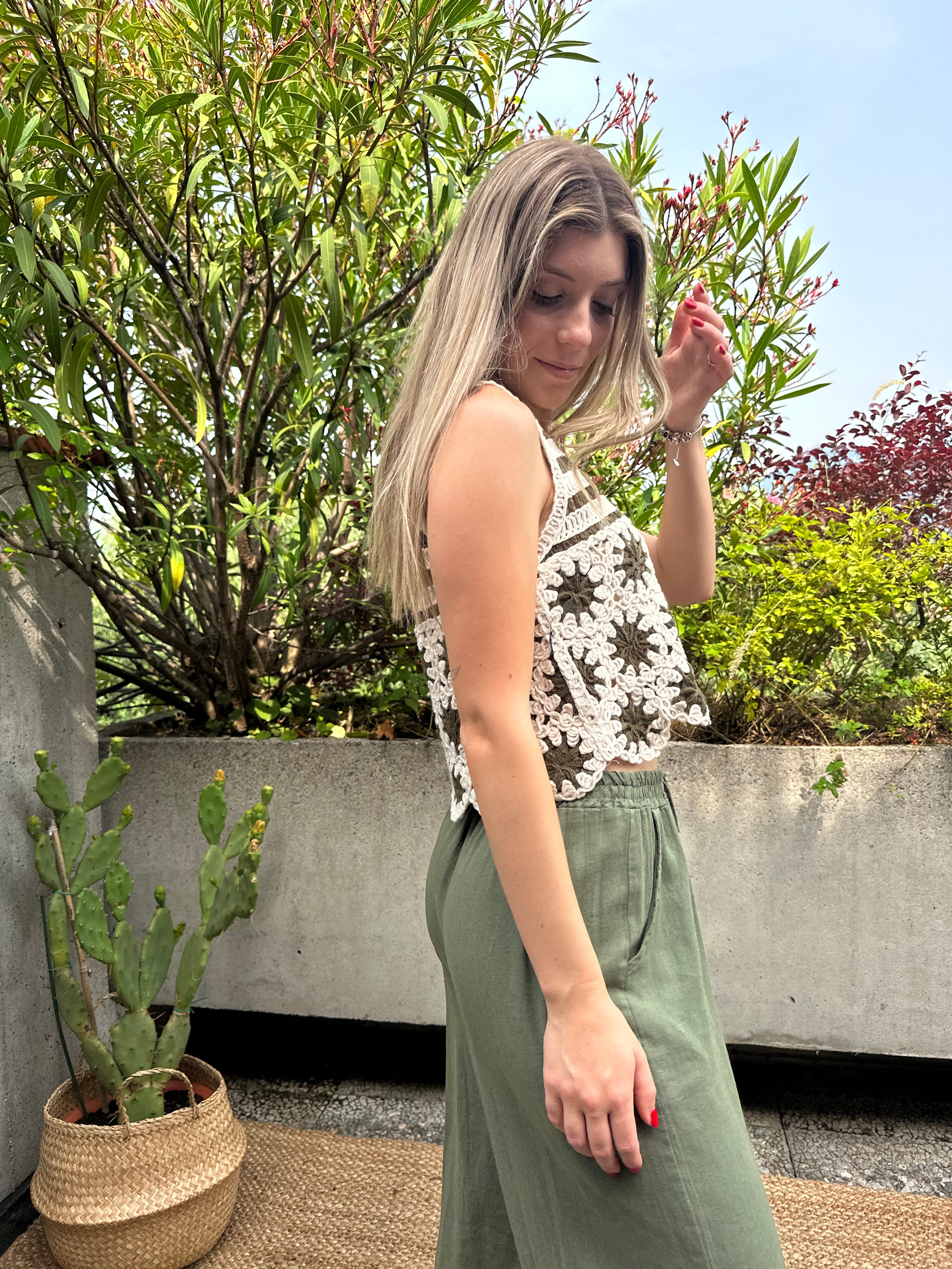 TOP CROCHET VERDE-BIANCO