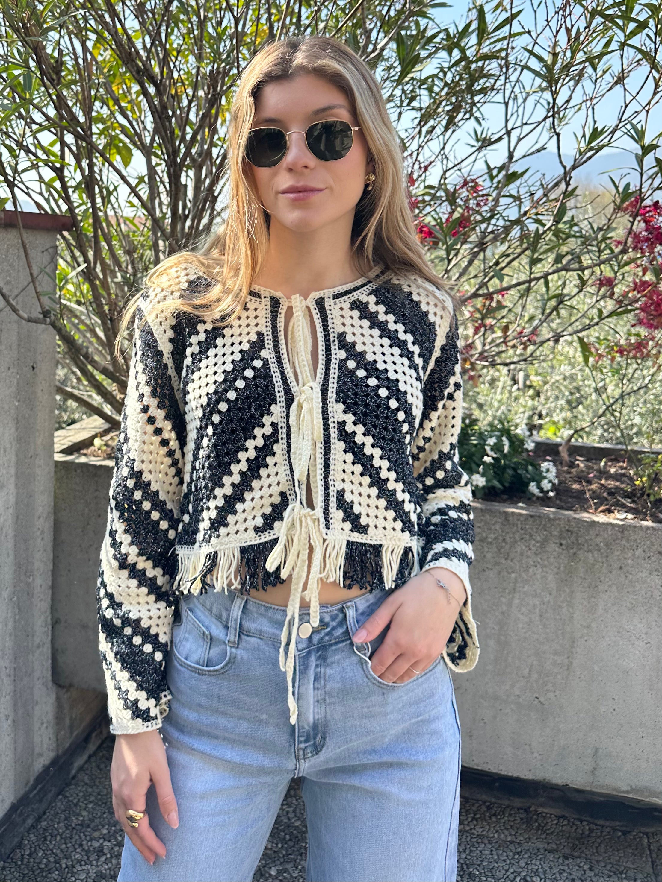 MAGLIA CROCHET LACCI