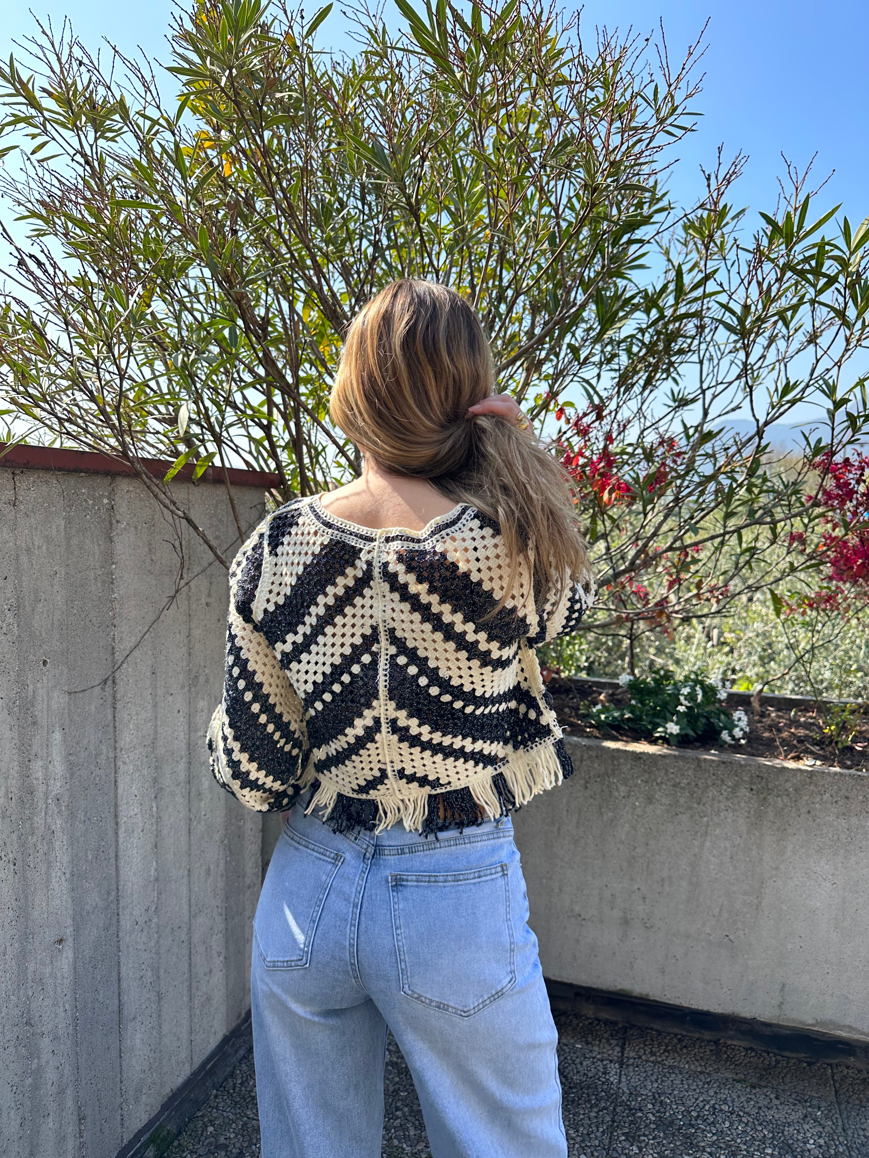 MAGLIA CROCHET LACCI