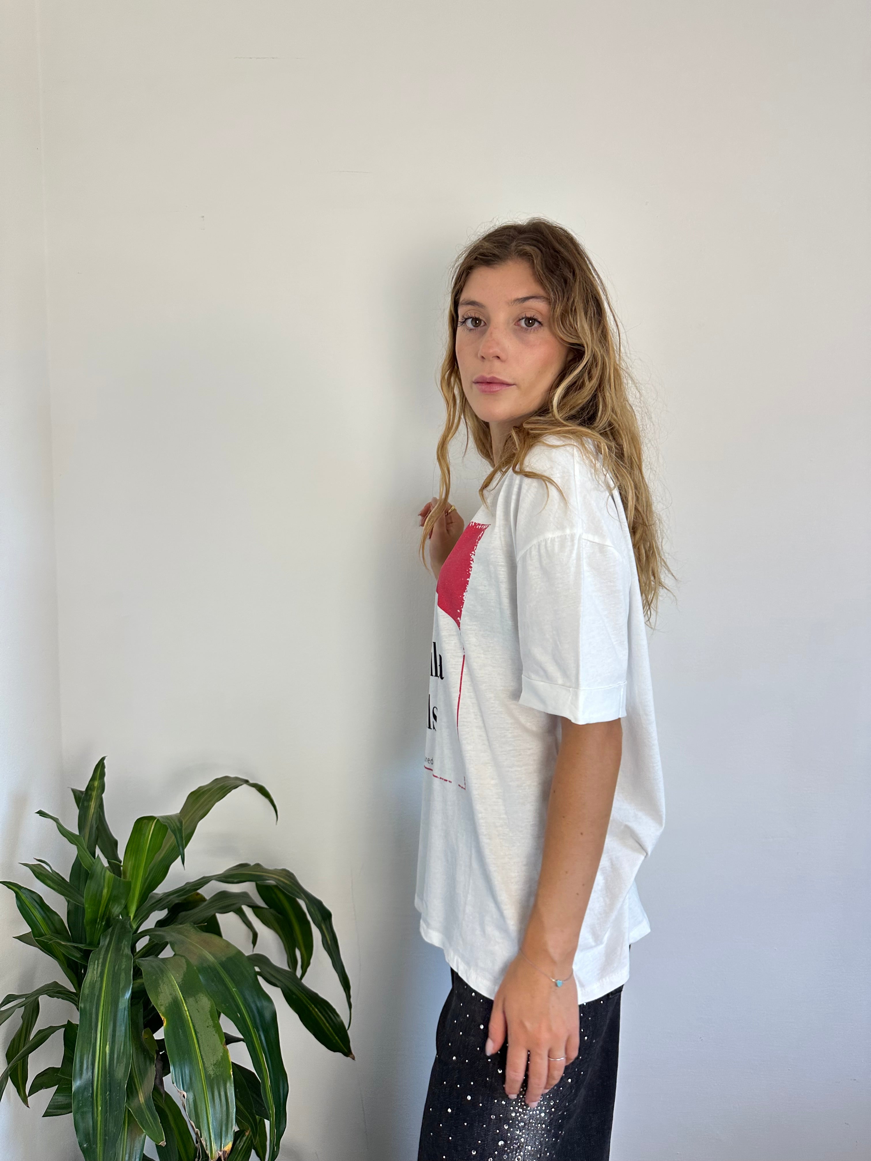 T-SHIRT 100% cotone “tequila” scritta rossa