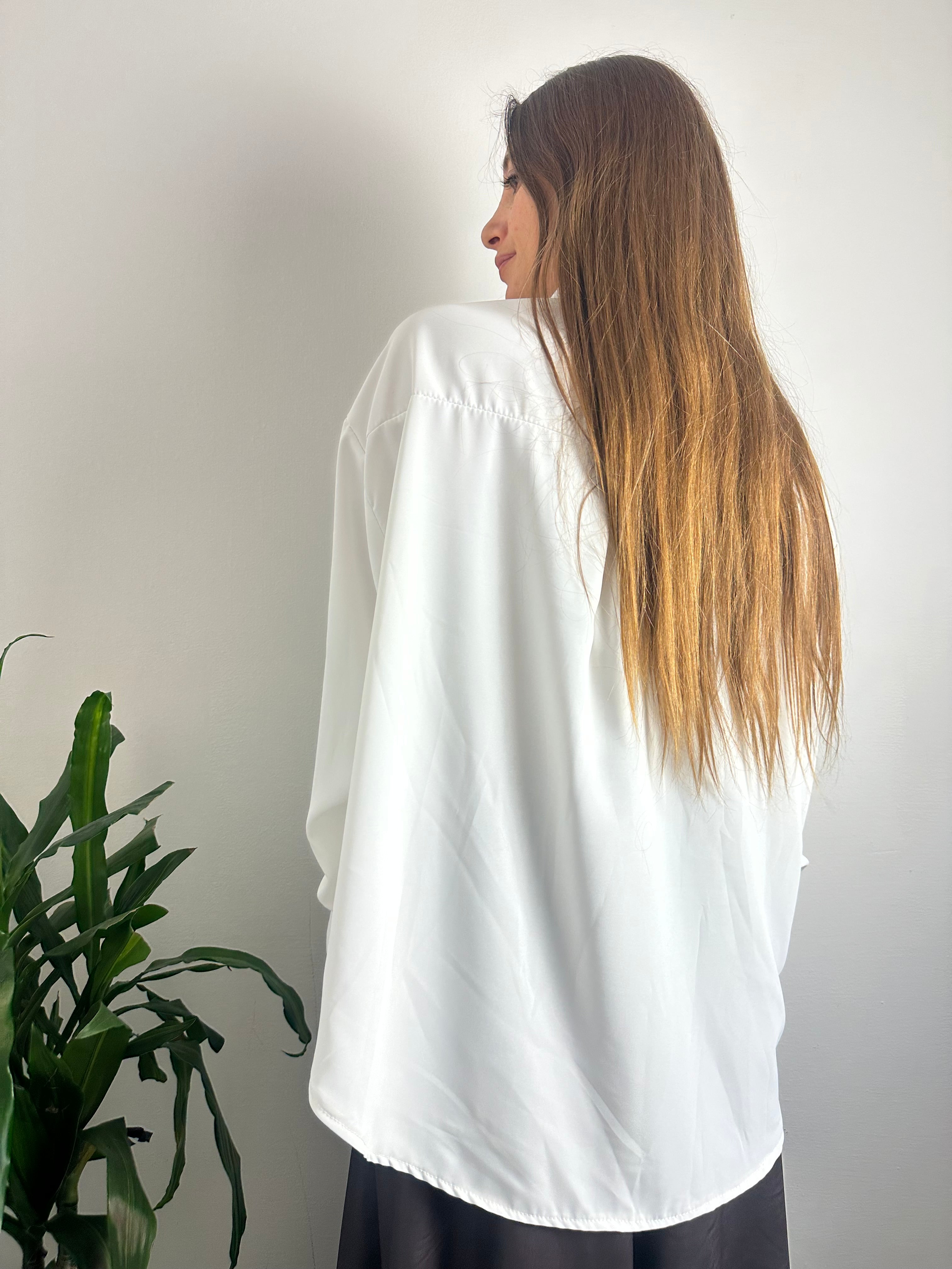 CAMICIA CON CRAVATTA