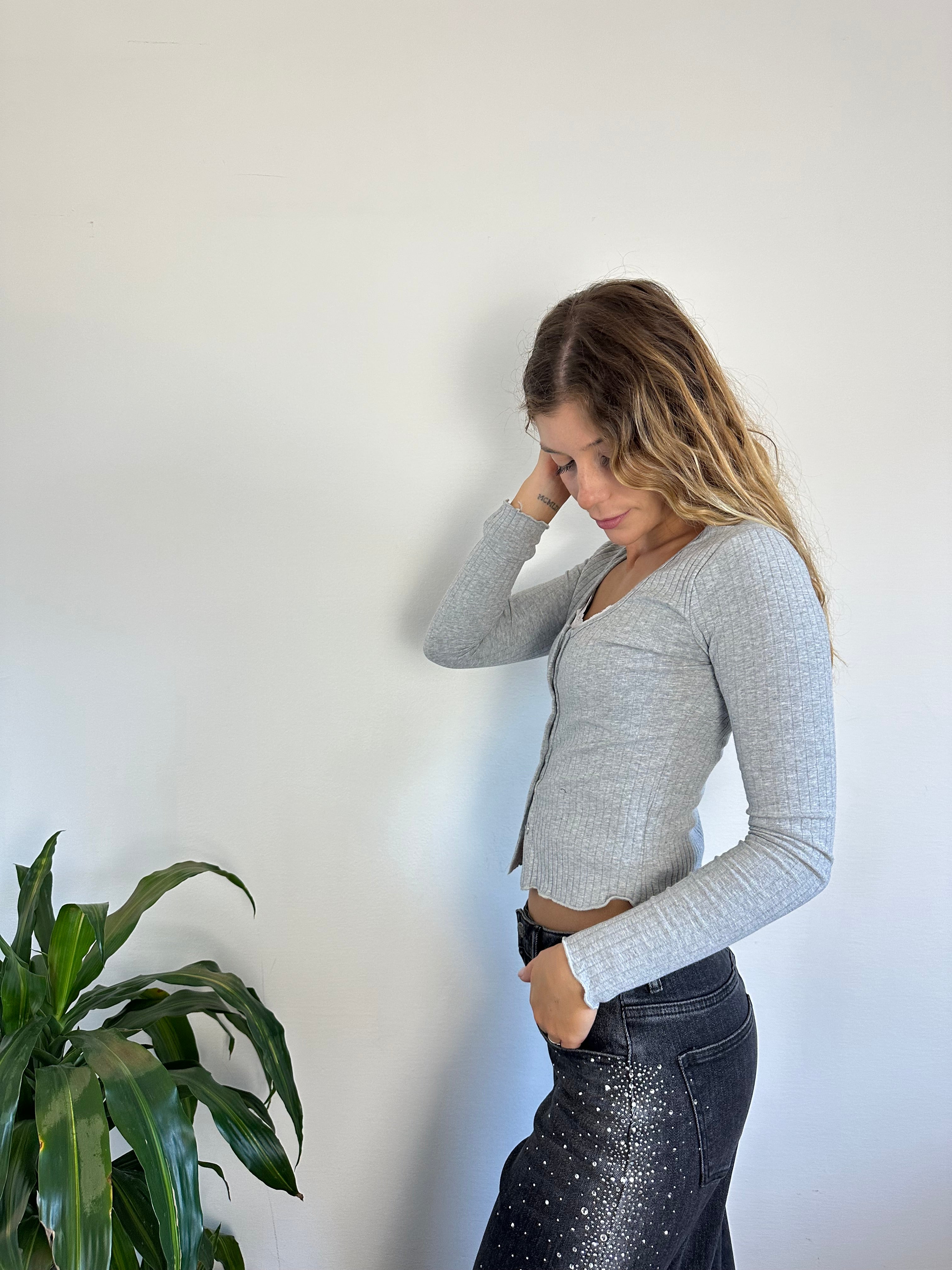 MAGLIA CON CANOTTA GRIGIA
