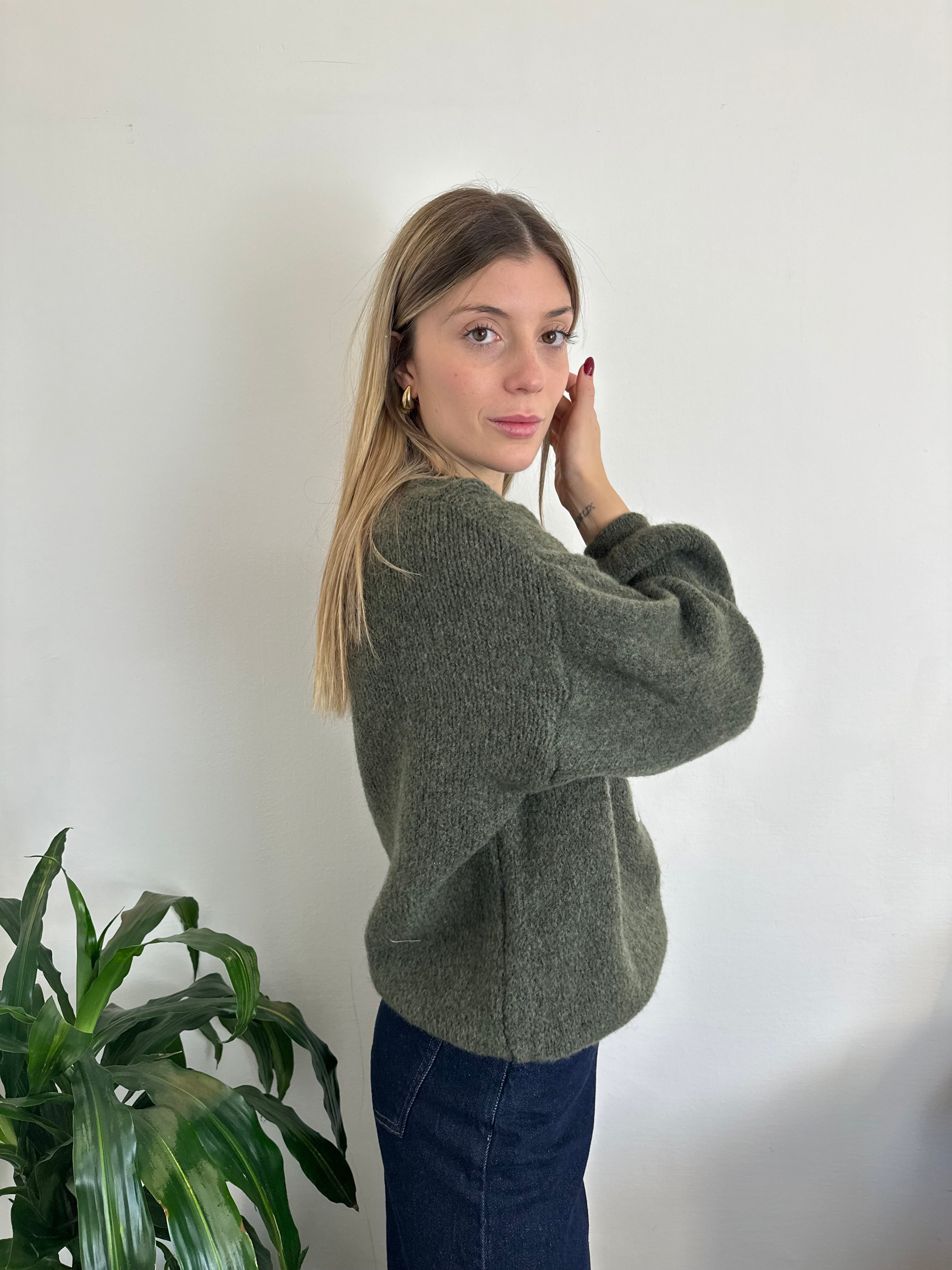 MAGLIONE “ Ho il mal di gente “ VERDE