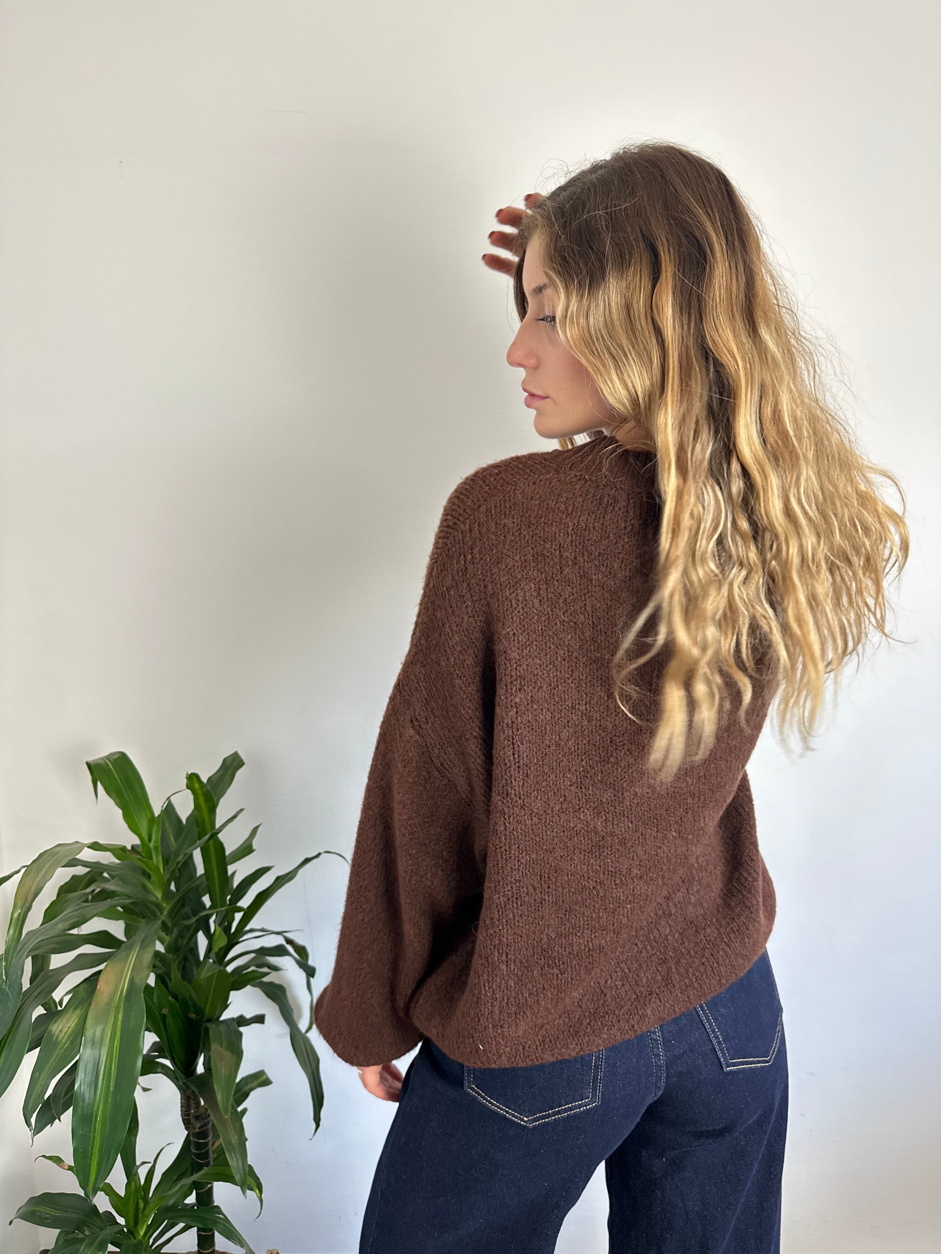 MAGLIONE “ No vabbè “ MARRONE