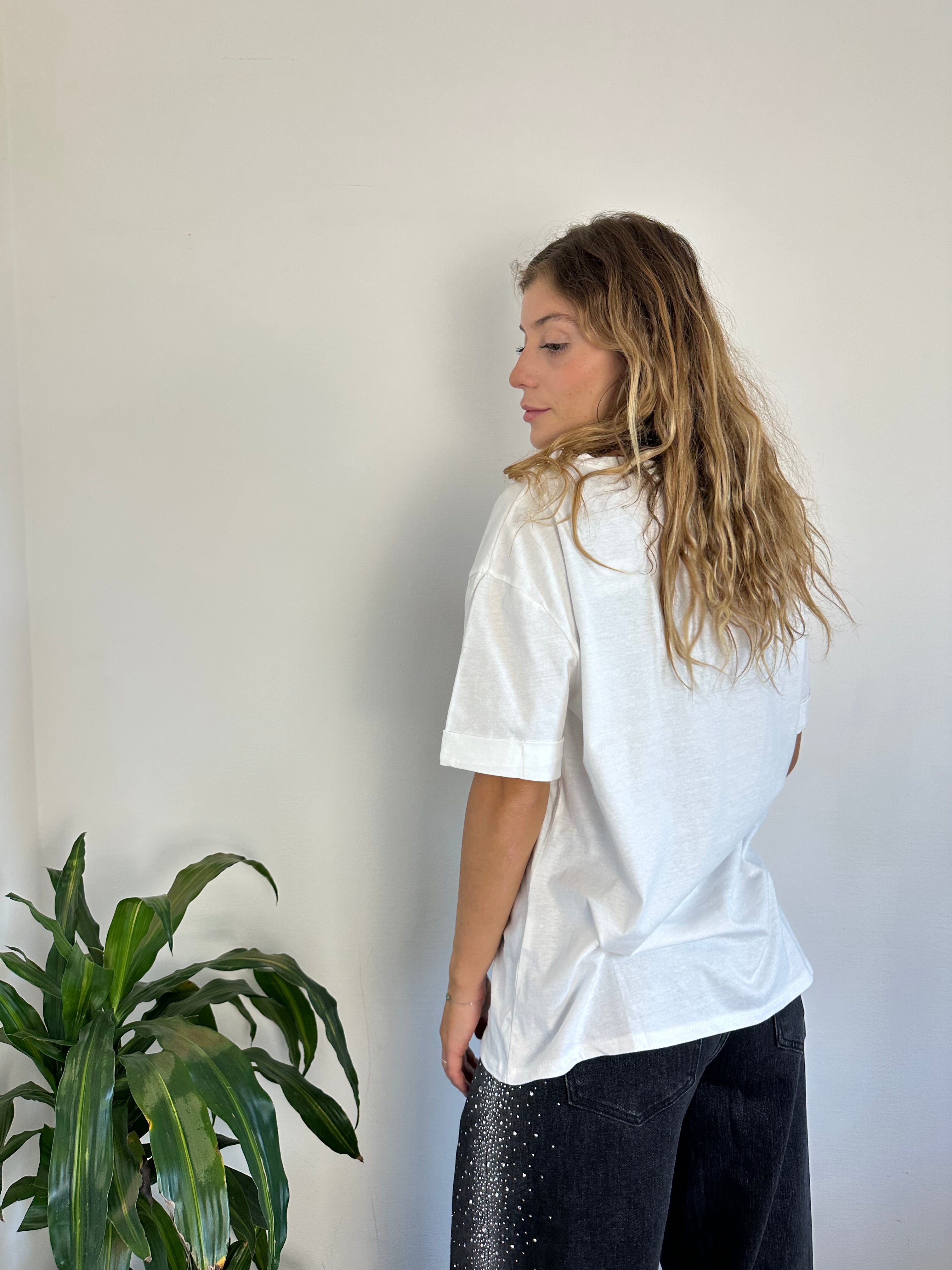 T-SHIRT 100% cotone “tequila” scritta rossa