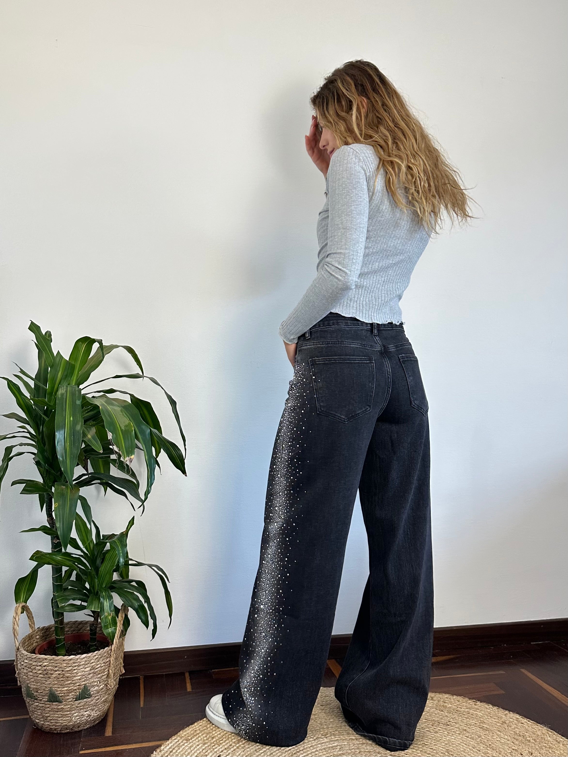 MAGLIA CON CANOTTA GRIGIA