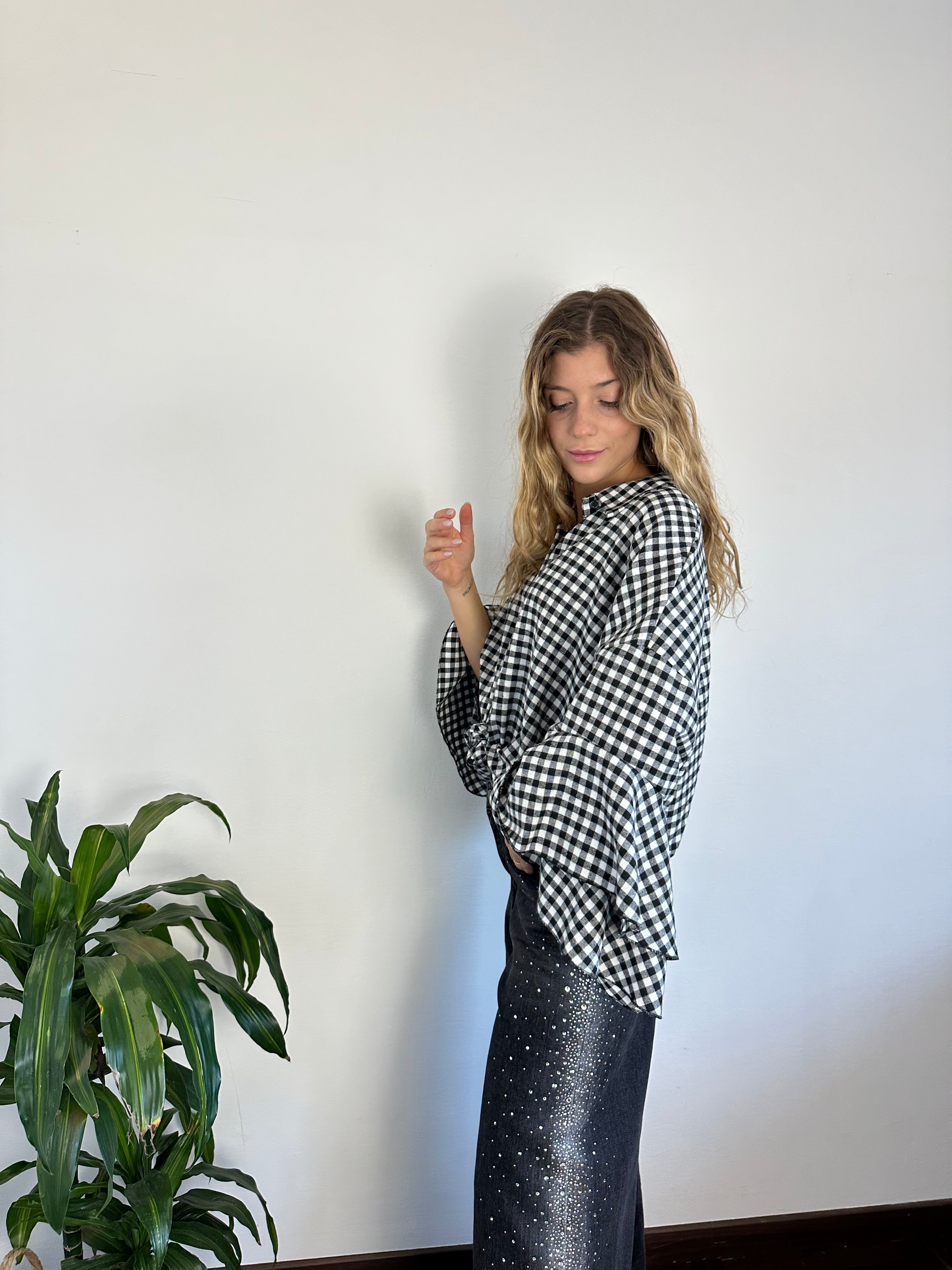 CAMICIA A QUADRI MANICHE A BALZE