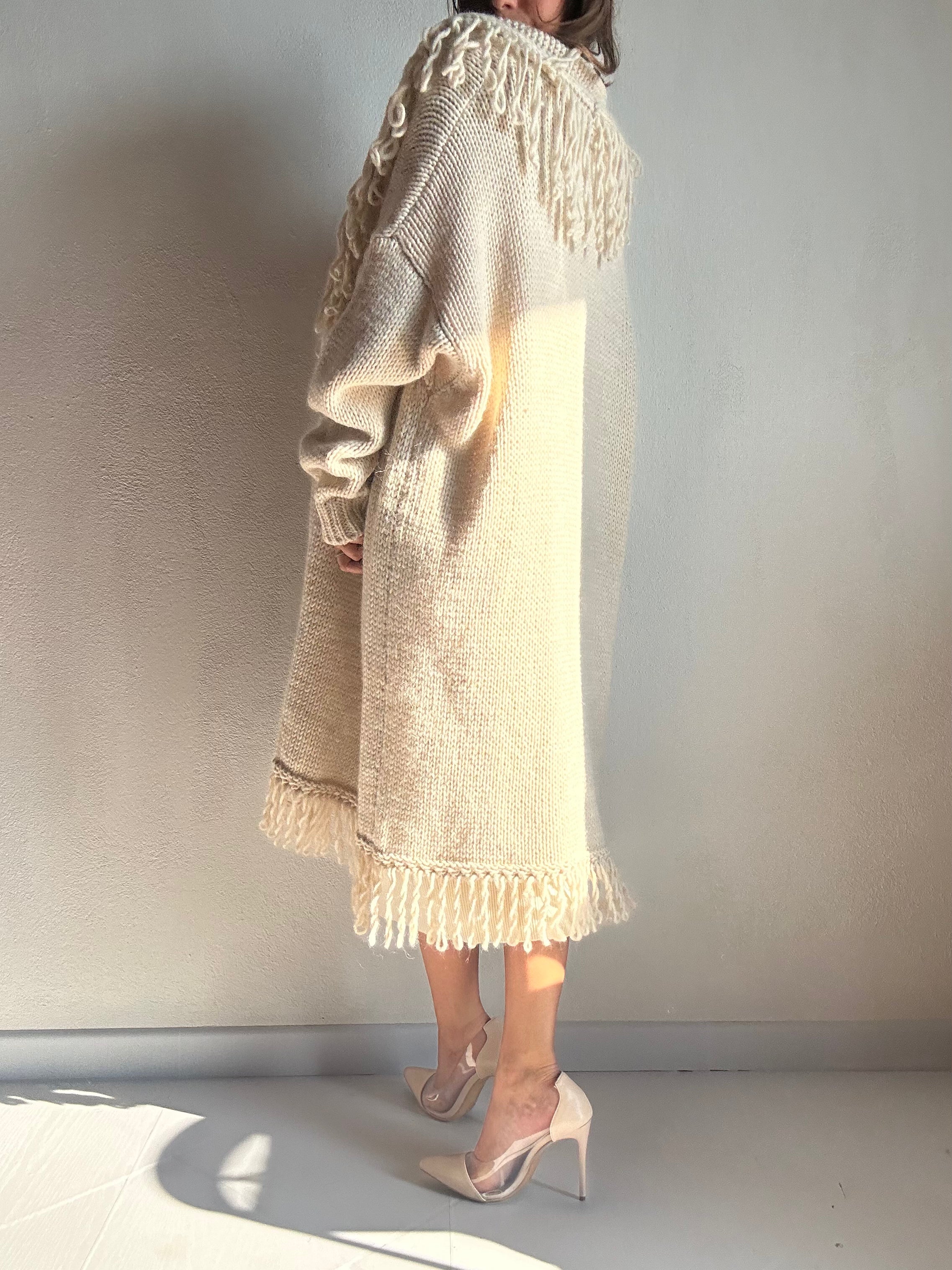 CARDIGAN CON COLLO FRANGE BEIGE