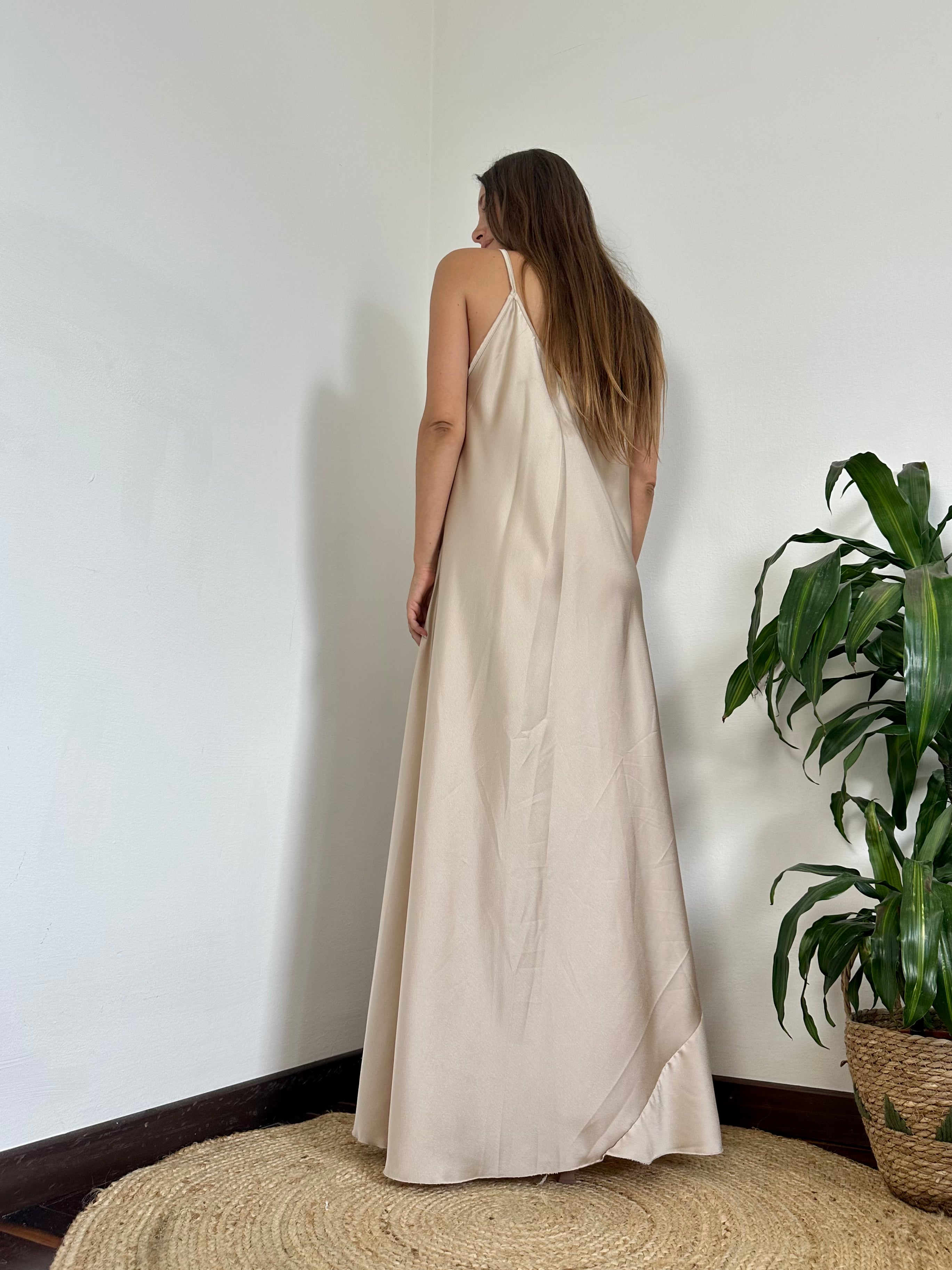 ABITO SATIN CHAMPAGNE