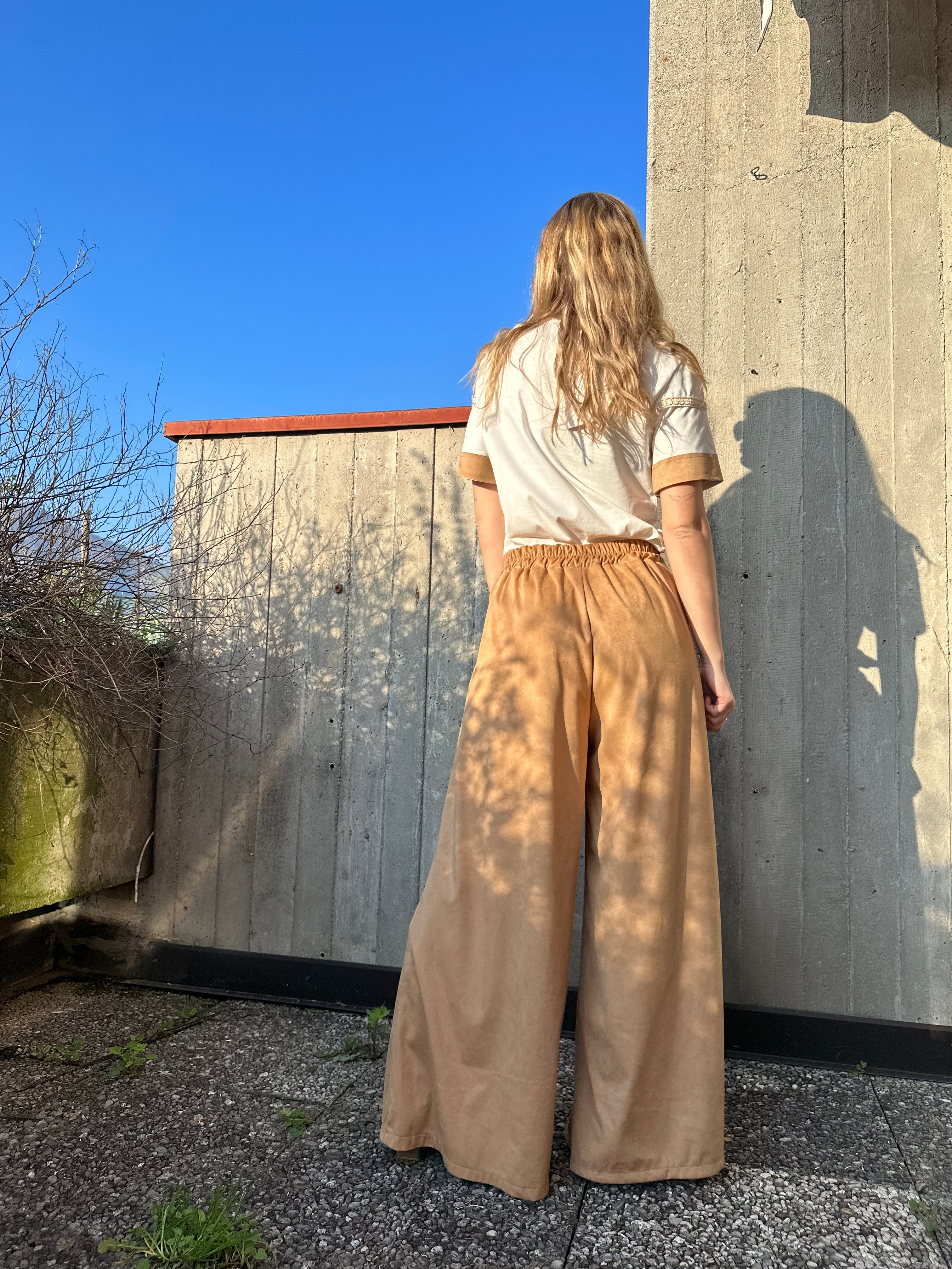 PANTALONE SCAMOSCIATO