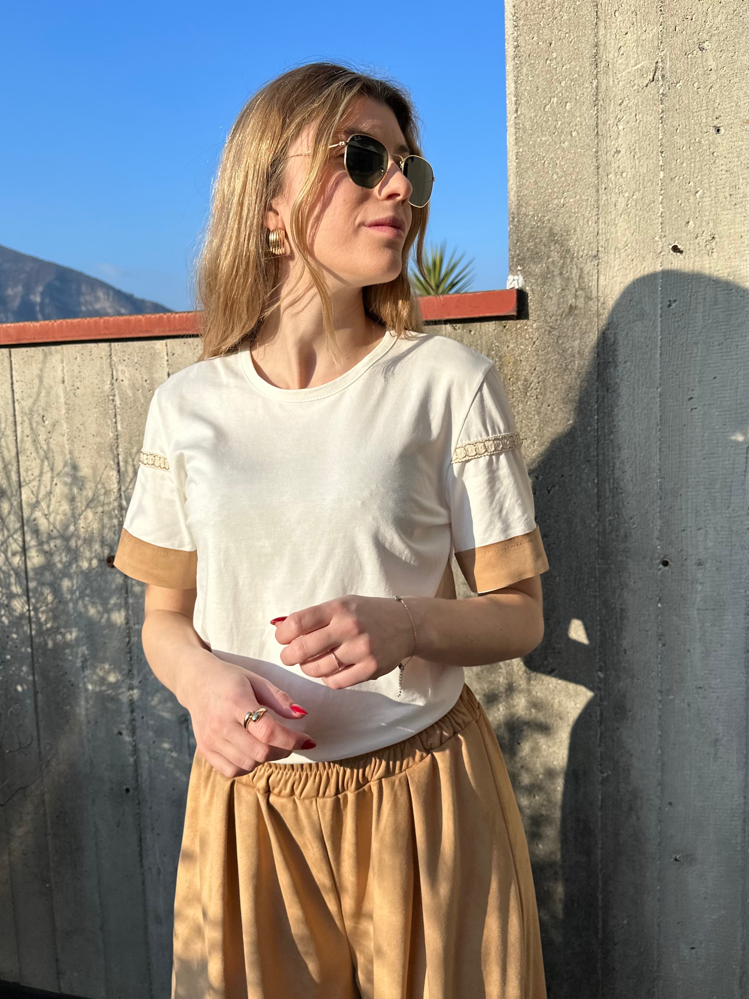 T-SHIRT BASIC SCAMOSCIATA