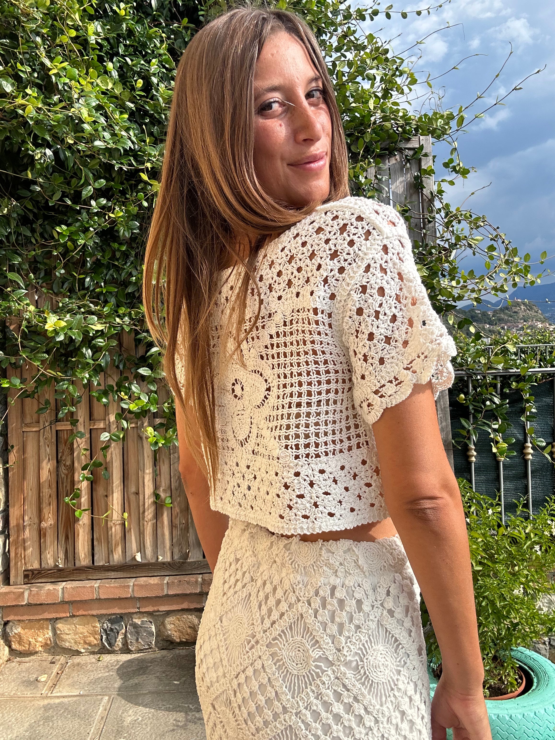 TOP CROCHET MEZZA MANICA